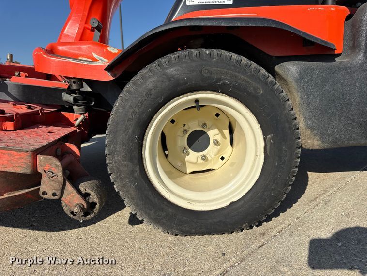 image for item ER0271 Kubota F3080 lawn mower