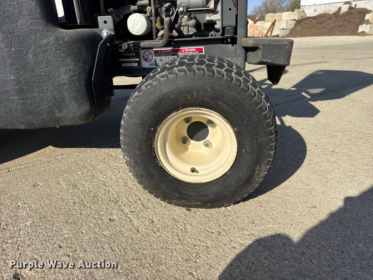 image for item ER0271 Kubota F3080 lawn mower