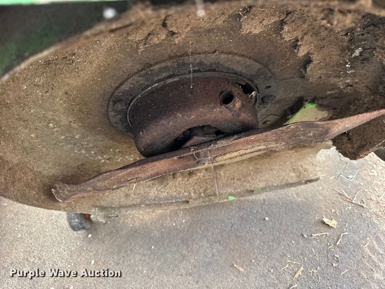 image for item ER0272 (3) Lawn Boy 22240 push mowers