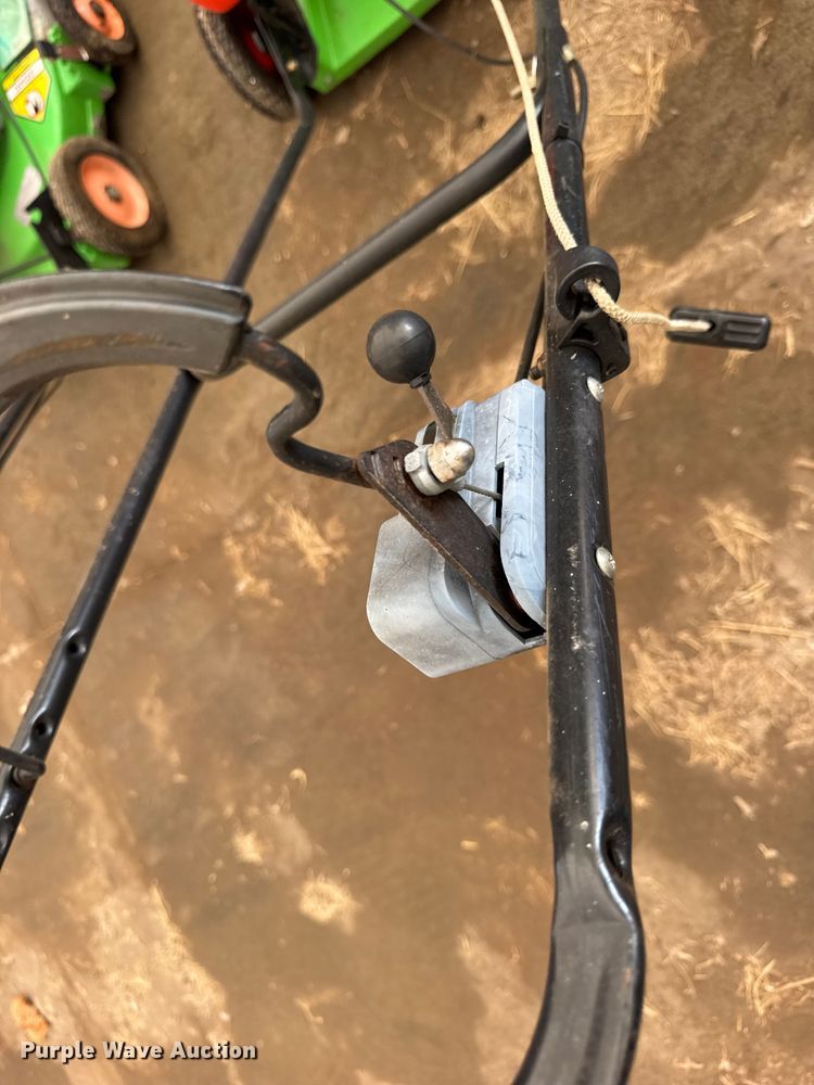 image for item ER0272 (3) Lawn Boy 22240 push mowers