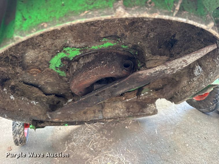 image for item ER0272 (3) Lawn Boy 22240 push mowers