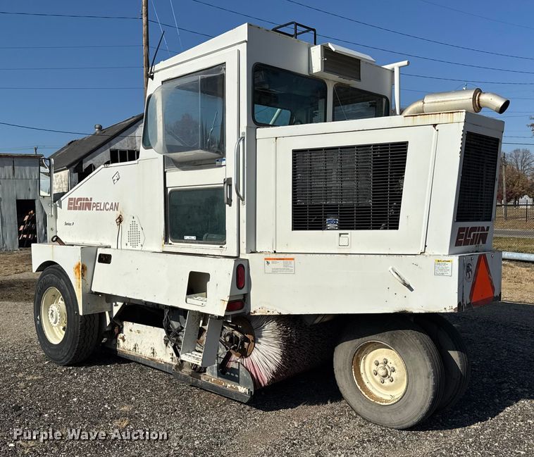 image for item ER0273 Elgin Pelican street sweeper