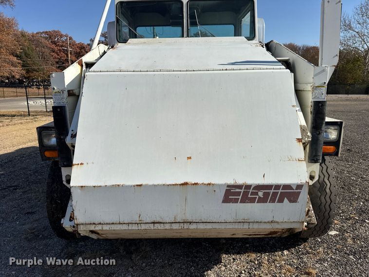 image for item ER0273 Elgin Pelican street sweeper