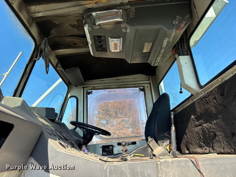 image for item ER0273 Elgin Pelican street sweeper