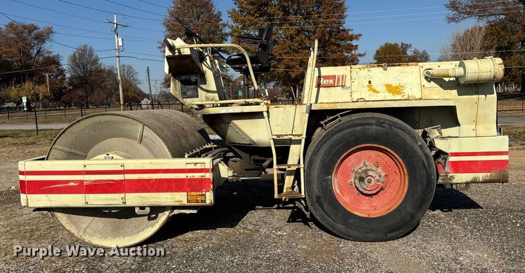 image for item ER0274 REX SP900 single drum vibratory roller