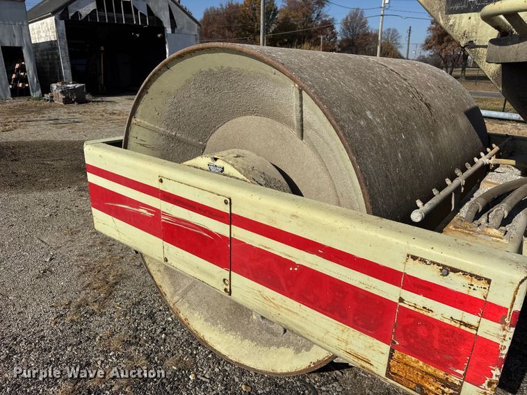 image for item ER0274 REX SP900 single drum vibratory roller