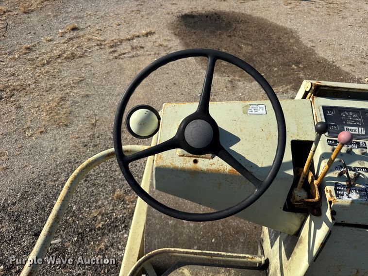 image for item ER0274 REX SP900 single drum vibratory roller