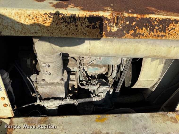 image for item ER0274 REX SP900 single drum vibratory roller