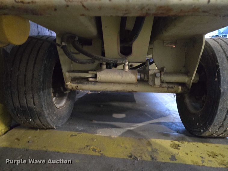 image for item ES2534 JLG CM-2033 scissor lift