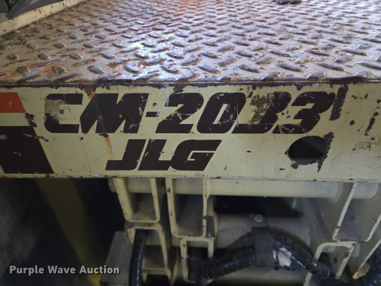 image for item ES2534 JLG CM-2033 scissor lift