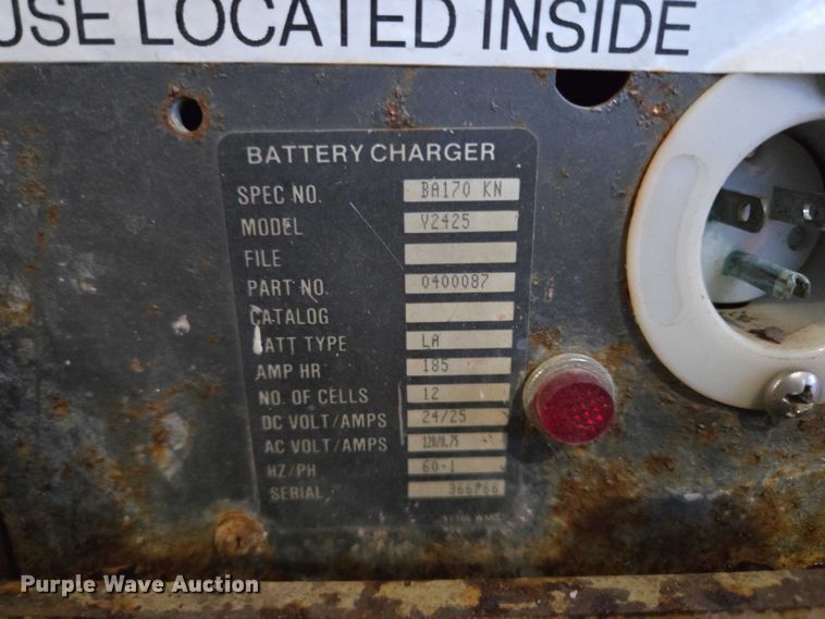 image for item ES2534 JLG CM-2033 scissor lift