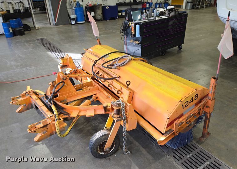 image for item ES2545 Broom