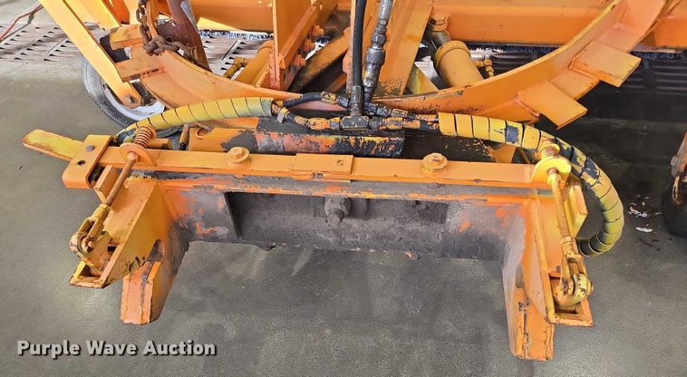 image for item ES2545 Broom