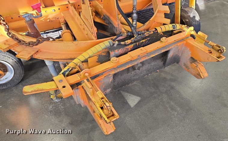 image for item ES2545 Broom