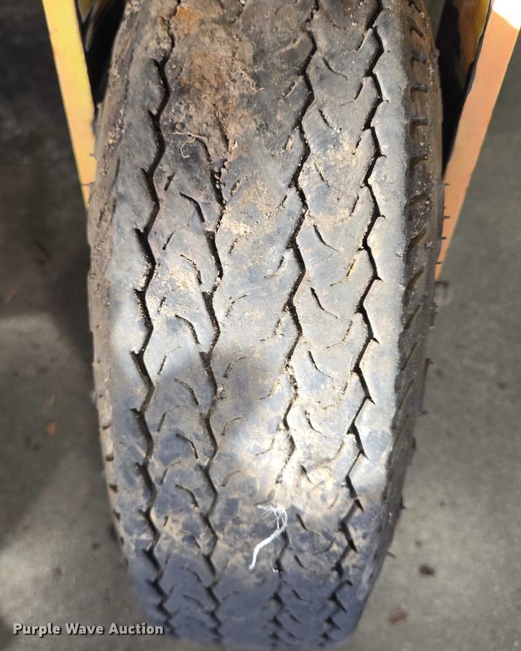 image for item ES2545 Broom