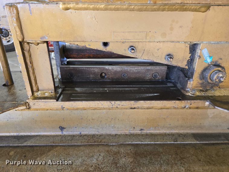 image for item ES2546 Scotchman Dvorak 4027H iron worker