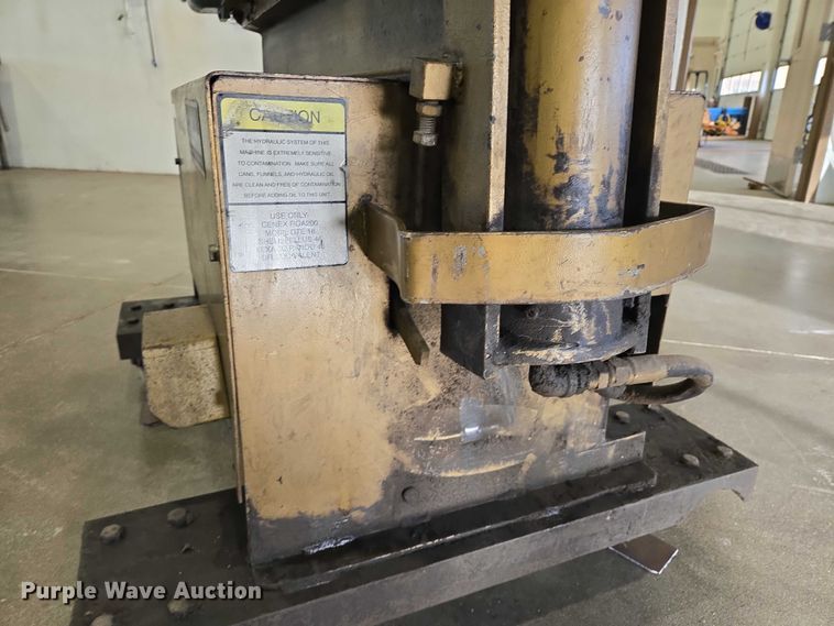 image for item ES2546 Scotchman Dvorak 4027H iron worker