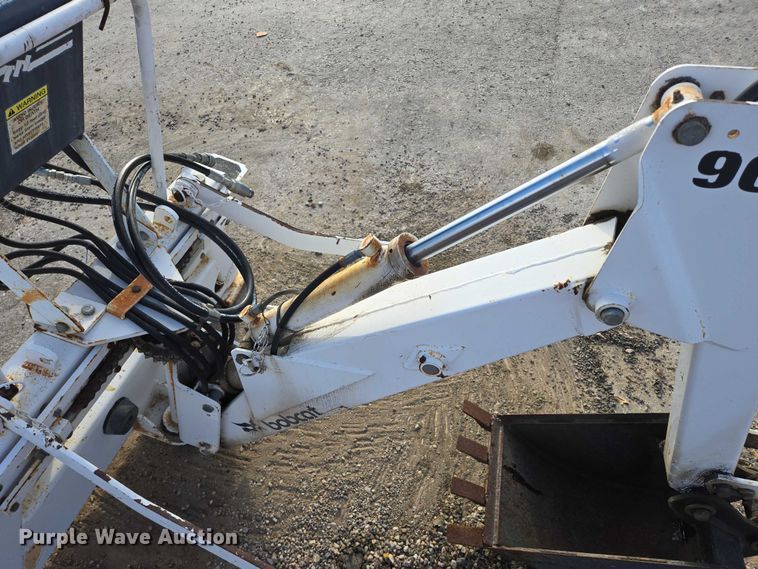 image for item ES2547 Bobcat 905B skid steer backhoe