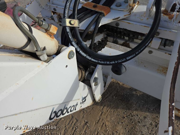 image for item ES2547 Bobcat 905B skid steer backhoe