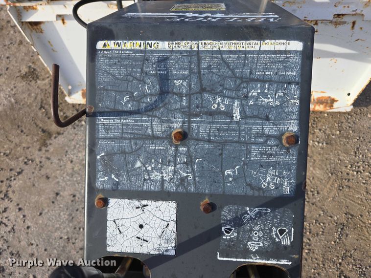 image for item ES2547 Bobcat 905B skid steer backhoe