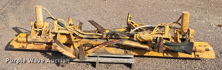 image for item ES2548 10'W mid-mount plow