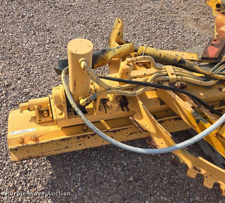 image for item ES2548 10'W mid-mount plow
