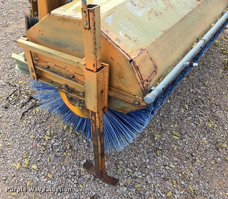 image for item ES2550 Broom