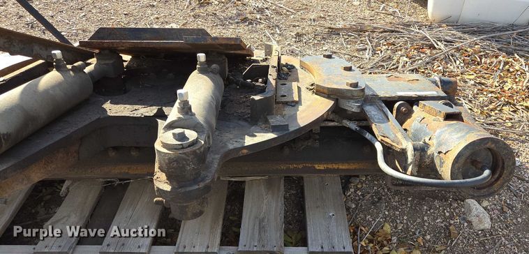 image for item ES2551 8'W mid-mount plow