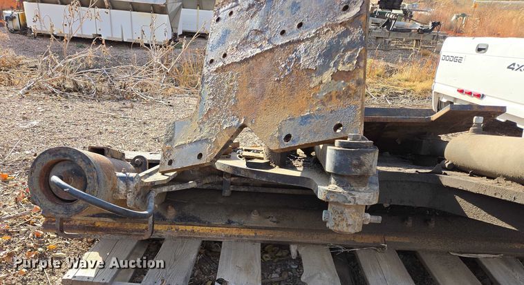 image for item ES2551 8'W mid-mount plow