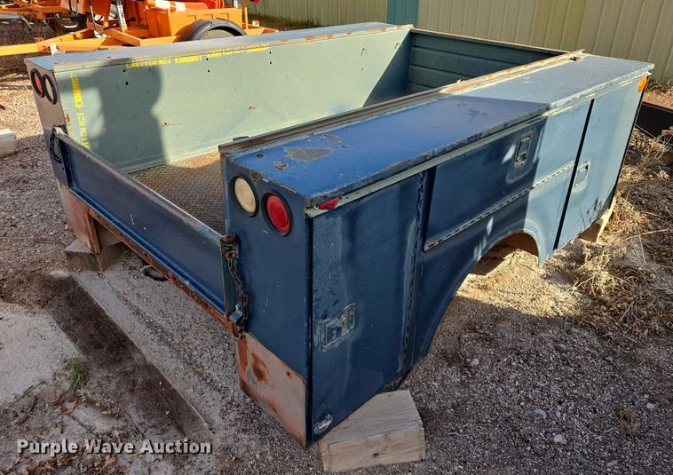 image for item ES2552 Knapheide 696LPMB utility bed