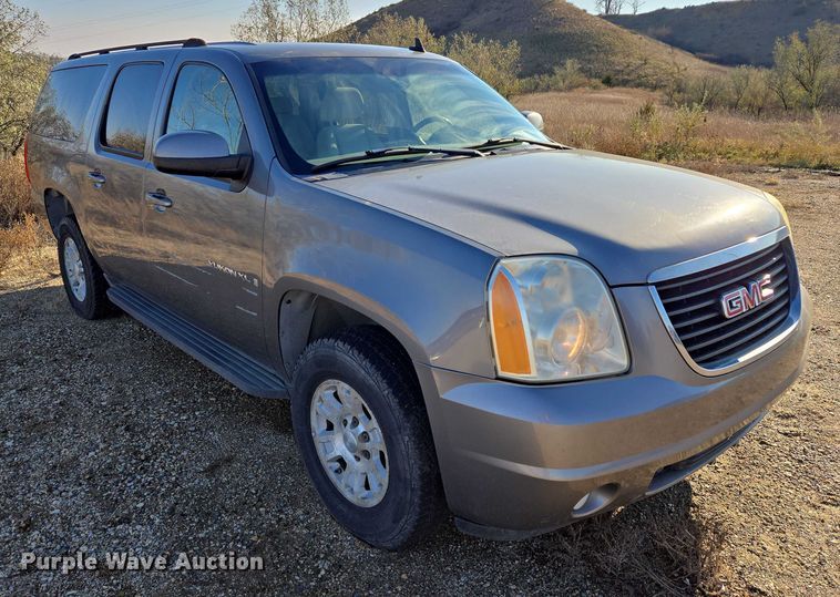 image for item ES2555 2007 GMC Yukon XL SUV