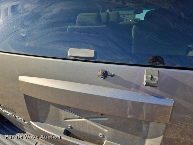 image for item ES2555 2007 GMC Yukon XL SUV