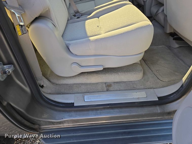 image for item ES2555 2007 GMC Yukon XL SUV