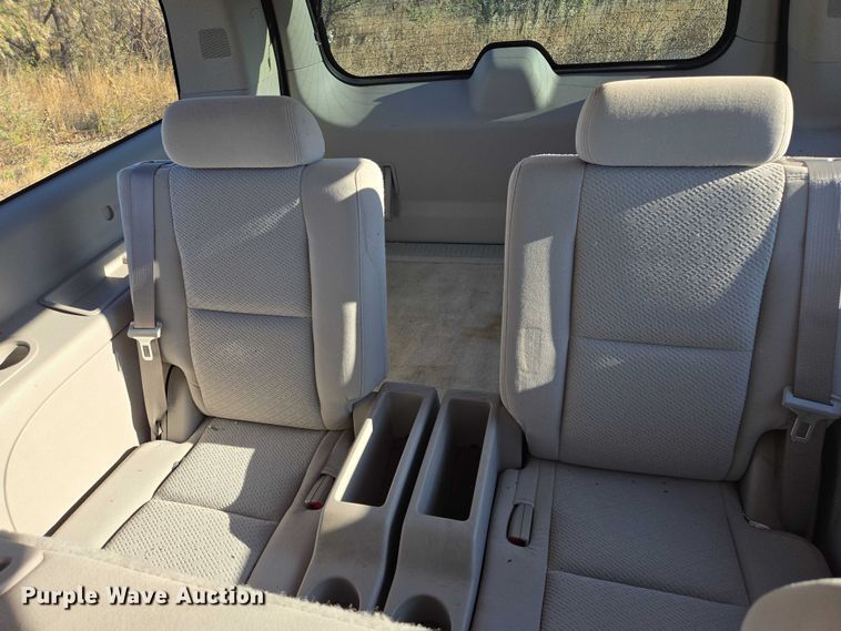 image for item ES2555 2007 GMC Yukon XL SUV