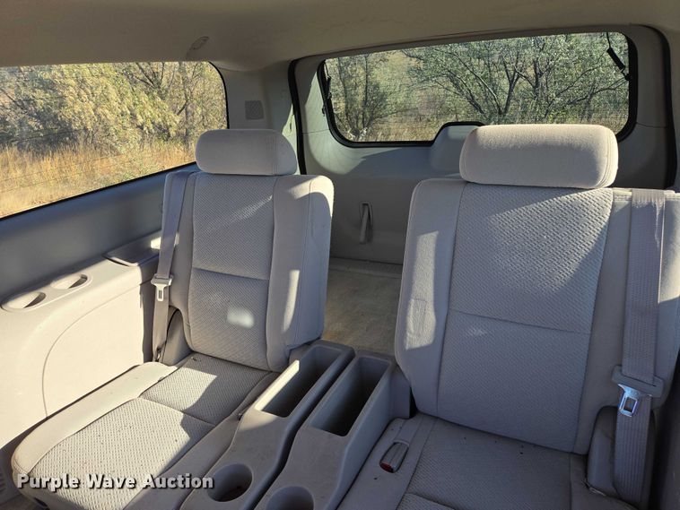 image for item ES2555 2007 GMC Yukon XL SUV