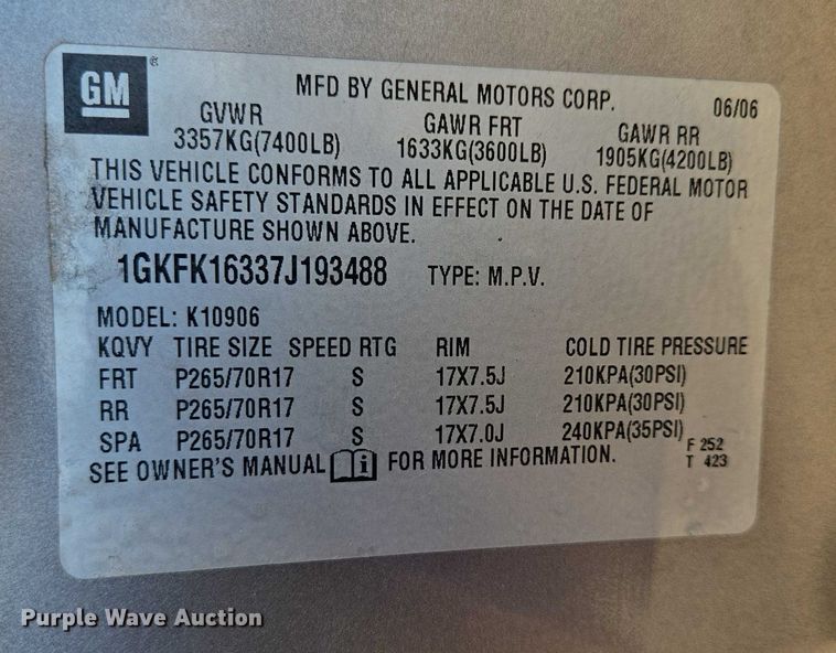 image for item ES2555 2007 GMC Yukon XL SUV