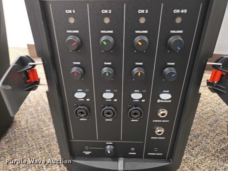 image for item ES2557 Fender Passport Conference Series 2 speaker set