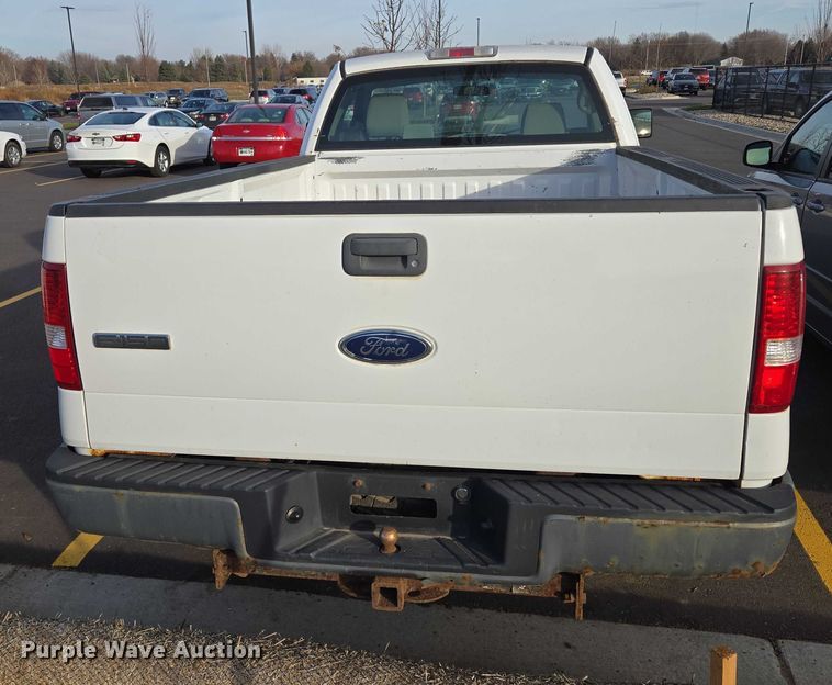 image for item ES2564 2005 Ford F150 pickup truck