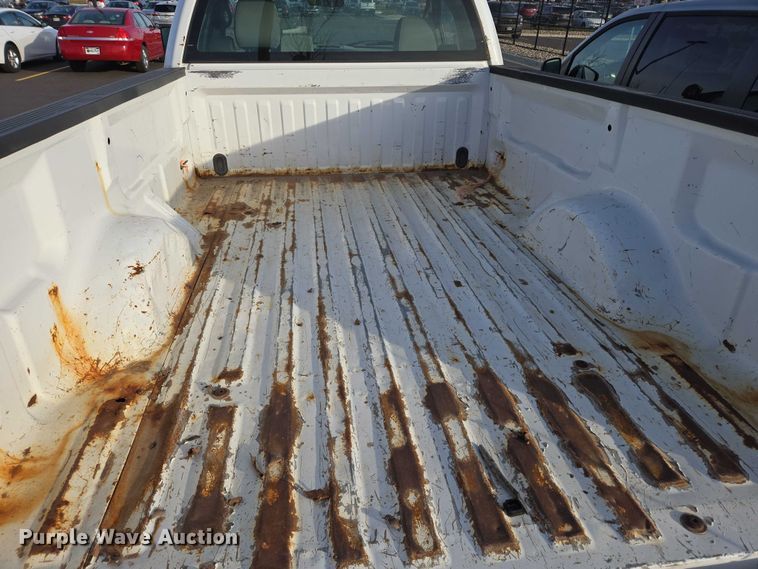 image for item ES2564 2005 Ford F150 pickup truck