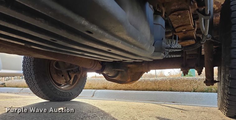 image for item ES2564 2005 Ford F150 pickup truck