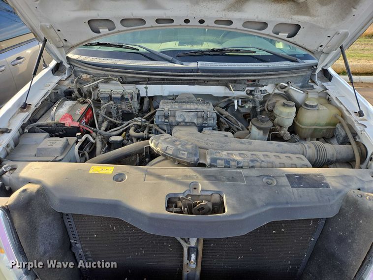 image for item ES2564 2005 Ford F150 pickup truck