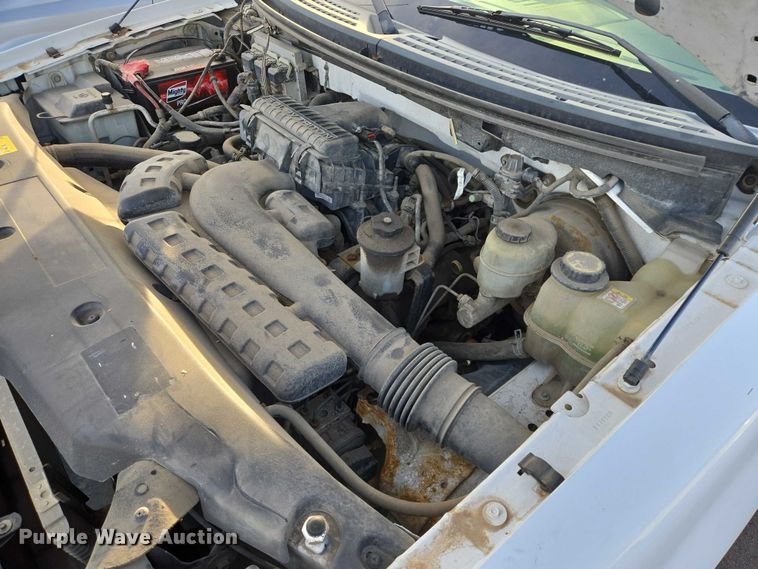 image for item ES2564 2005 Ford F150 pickup truck