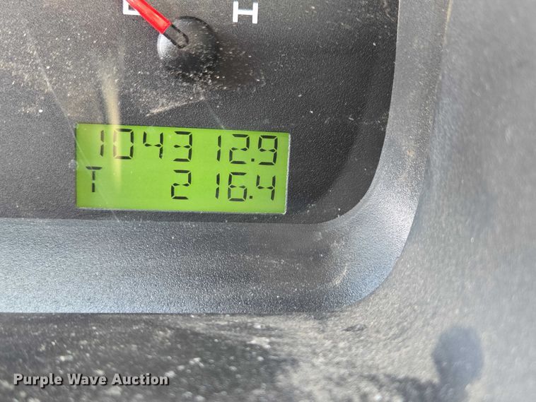 image for item ES2564 2005 Ford F150 pickup truck