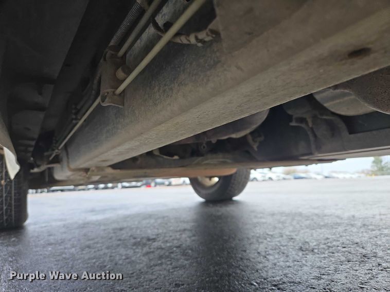 image for item ES2565 2010 Ford Explorer SUV