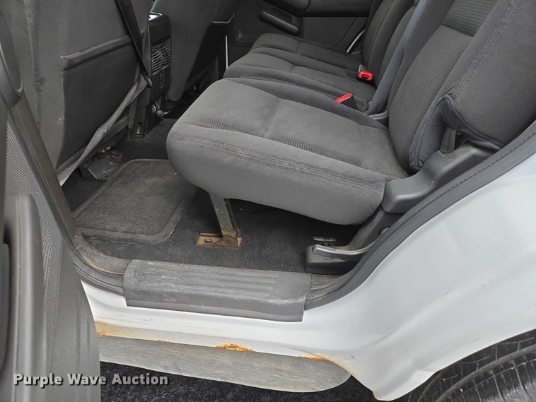 image for item ES2565 2010 Ford Explorer SUV