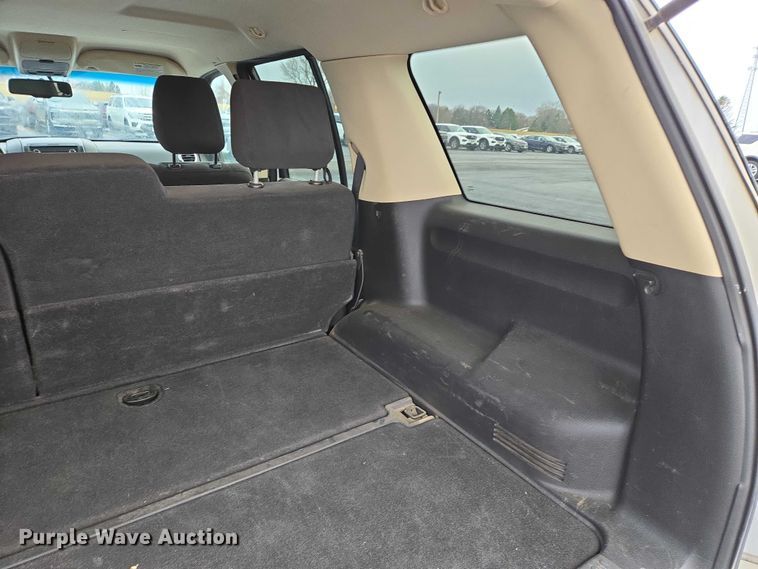 image for item ES2565 2010 Ford Explorer SUV