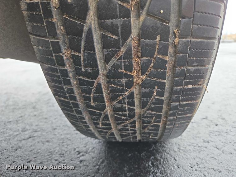 image for item ES2565 2010 Ford Explorer SUV