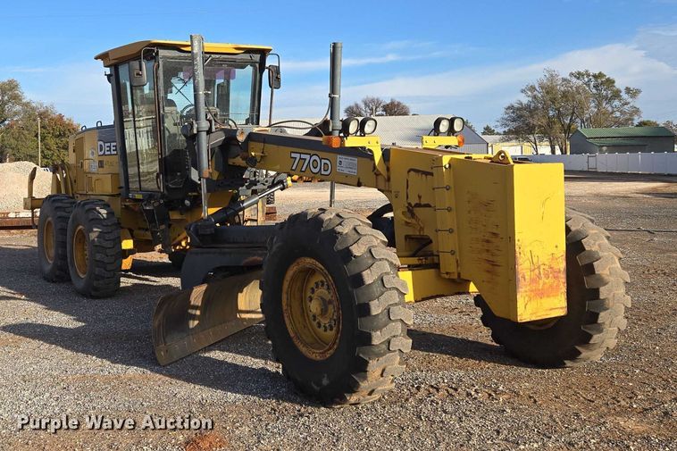 MOTOCONFORMADORA JOHN DEERE 770D 2006
