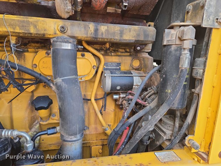 image for item ET5244 2006 John Deere 770D motor grader