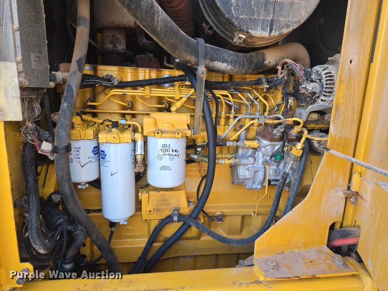 image for item ET5244 2006 John Deere 770D motor grader